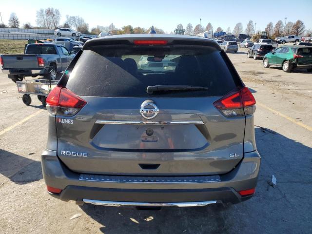 NISSAN ROGUE 2017 Szary