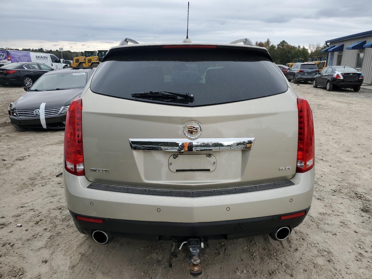 VIN 3GYFNBE3XGS503784 2016 CADILLAC SRX no.6