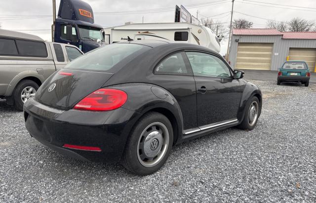 Hatchbacks VOLKSWAGEN BEETLE 2012 Black