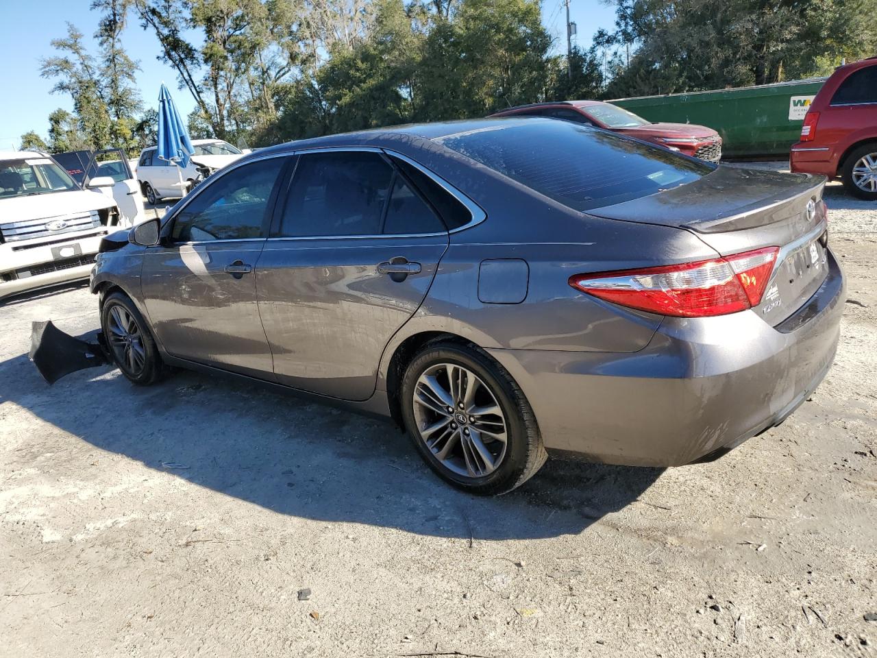 VIN 4T1BF1FK0HU728925 2017 TOYOTA CAMRY no.2