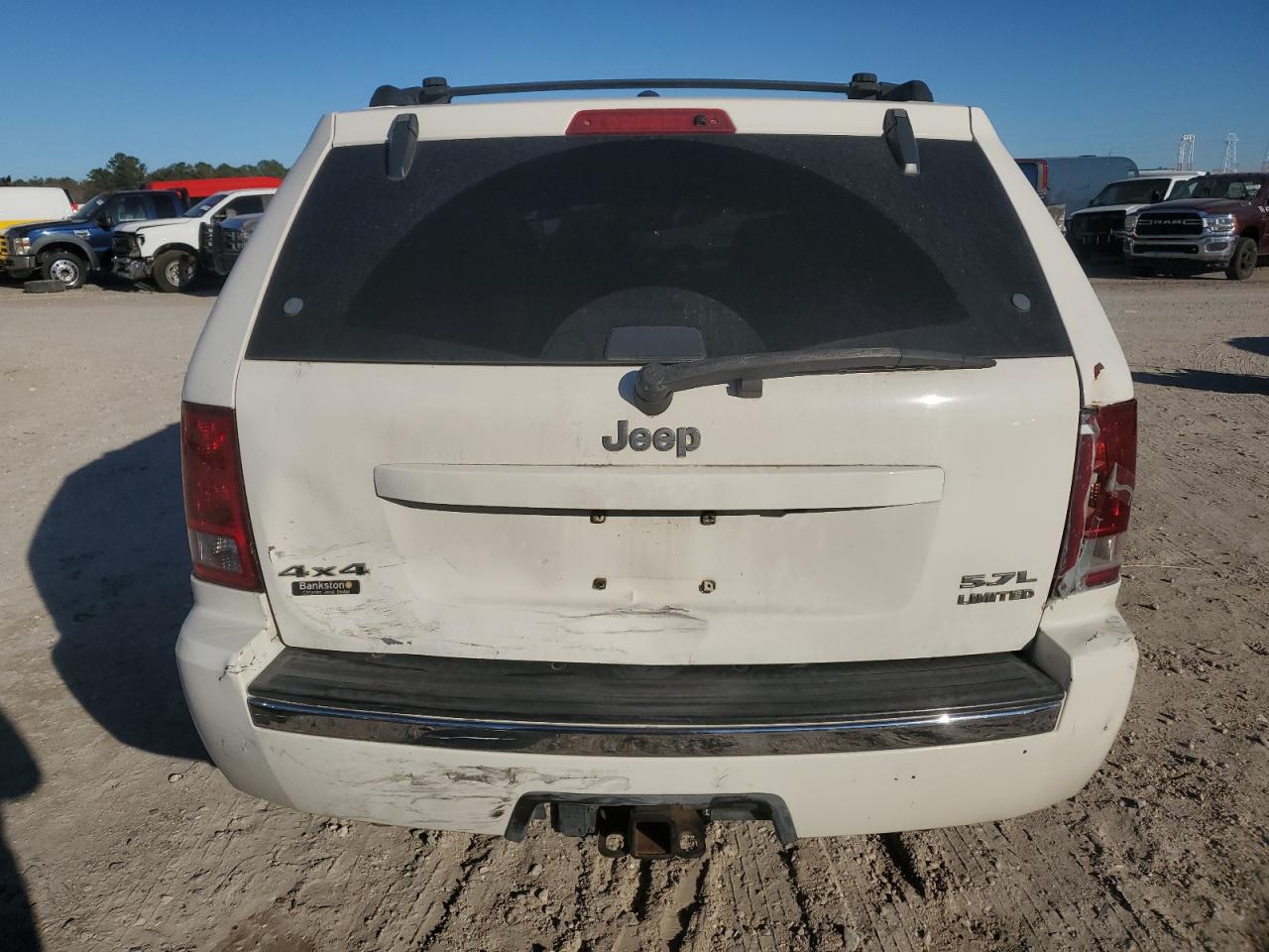2005 Jeep Grand Cherokee - Image 6