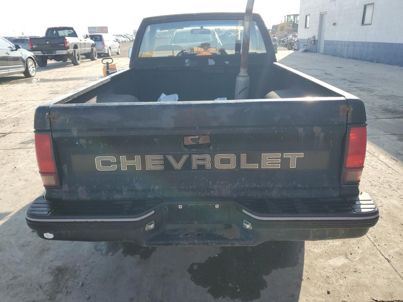 1992 Chevrolet S-10 Pickup - Image 6