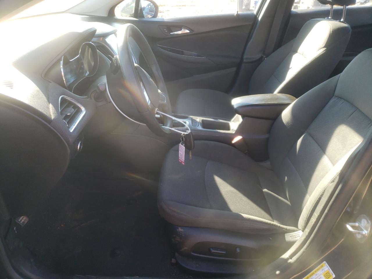2018 Chevrolet Cruze Lt VIN: 1G1BE5SM1J7115988 Lot: 83592364