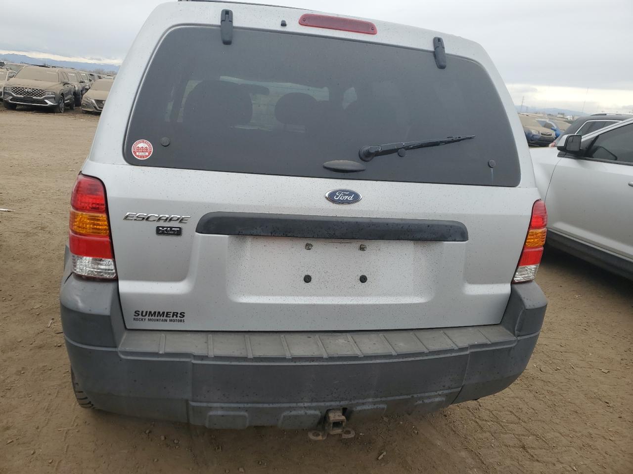 2005 Ford Escape - Image 6