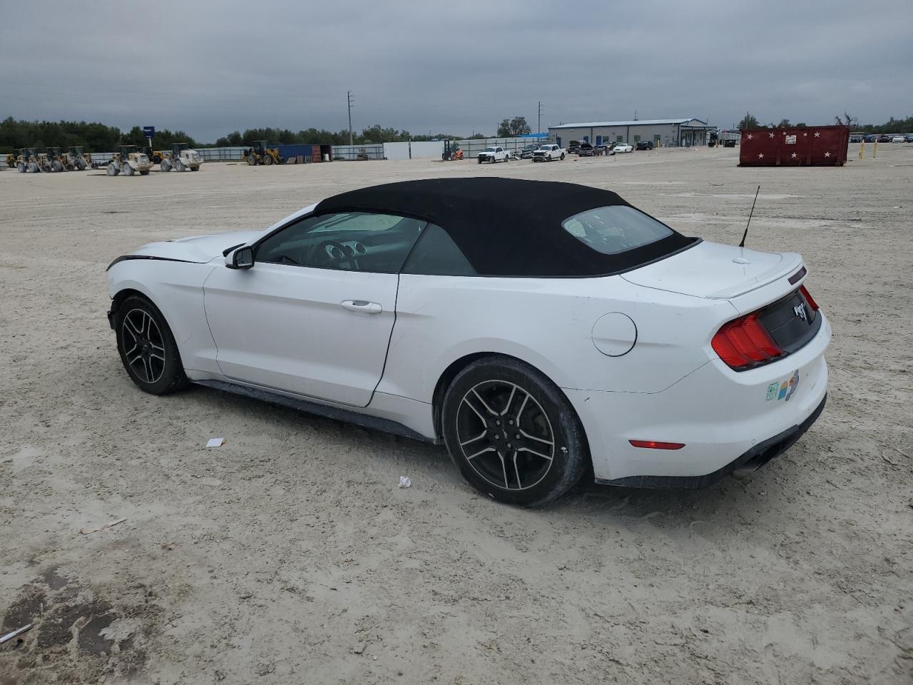 2020 Ford Mustang - Image 2