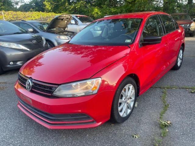 Sedans VOLKSWAGEN JETTA 2015 Red