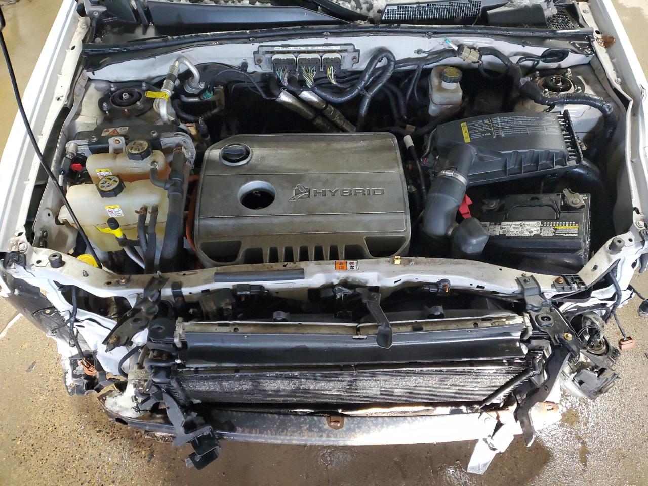 2010 Ford Escape - Image 14