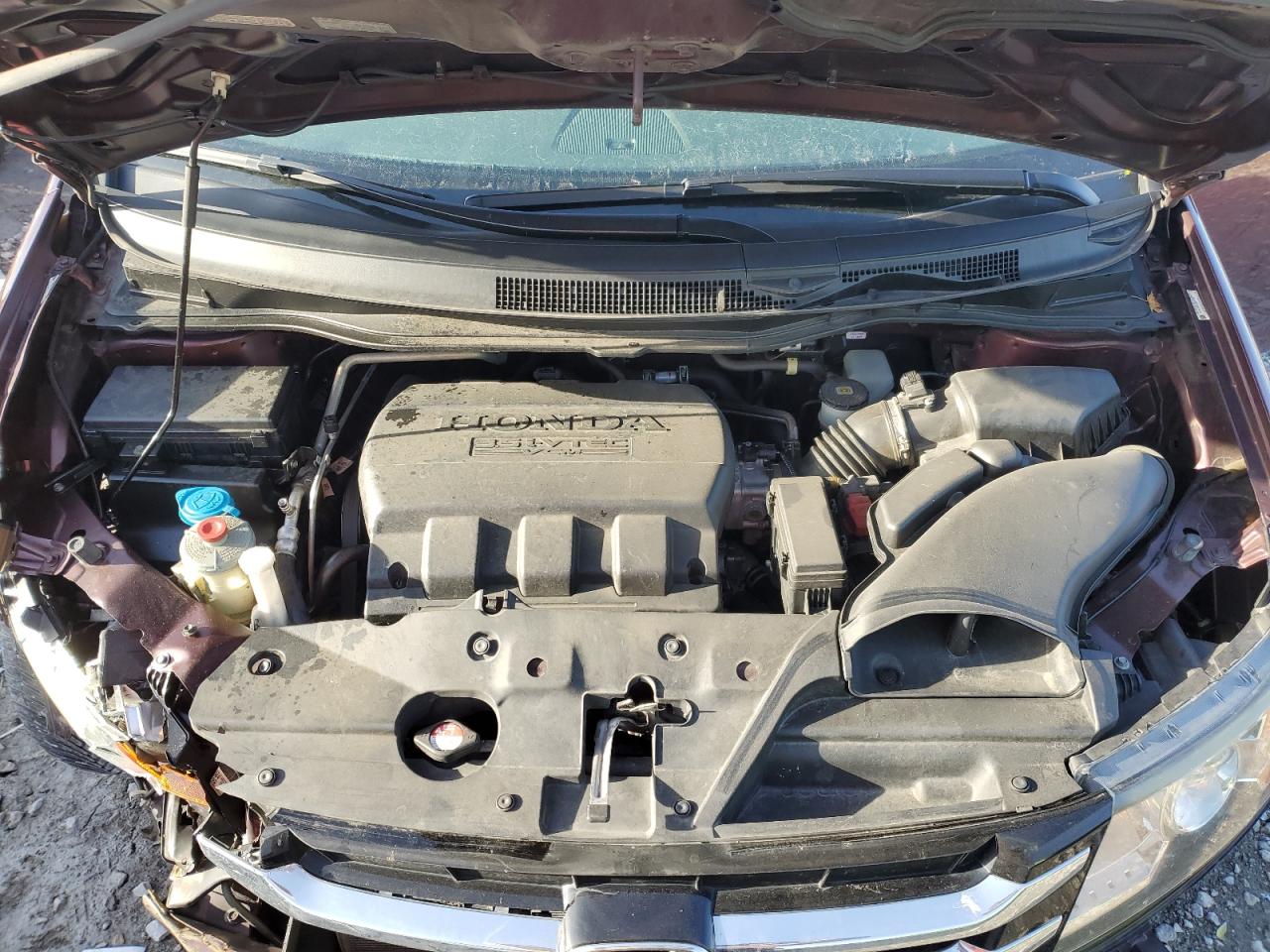 2015 Honda Odyssey - Image 12