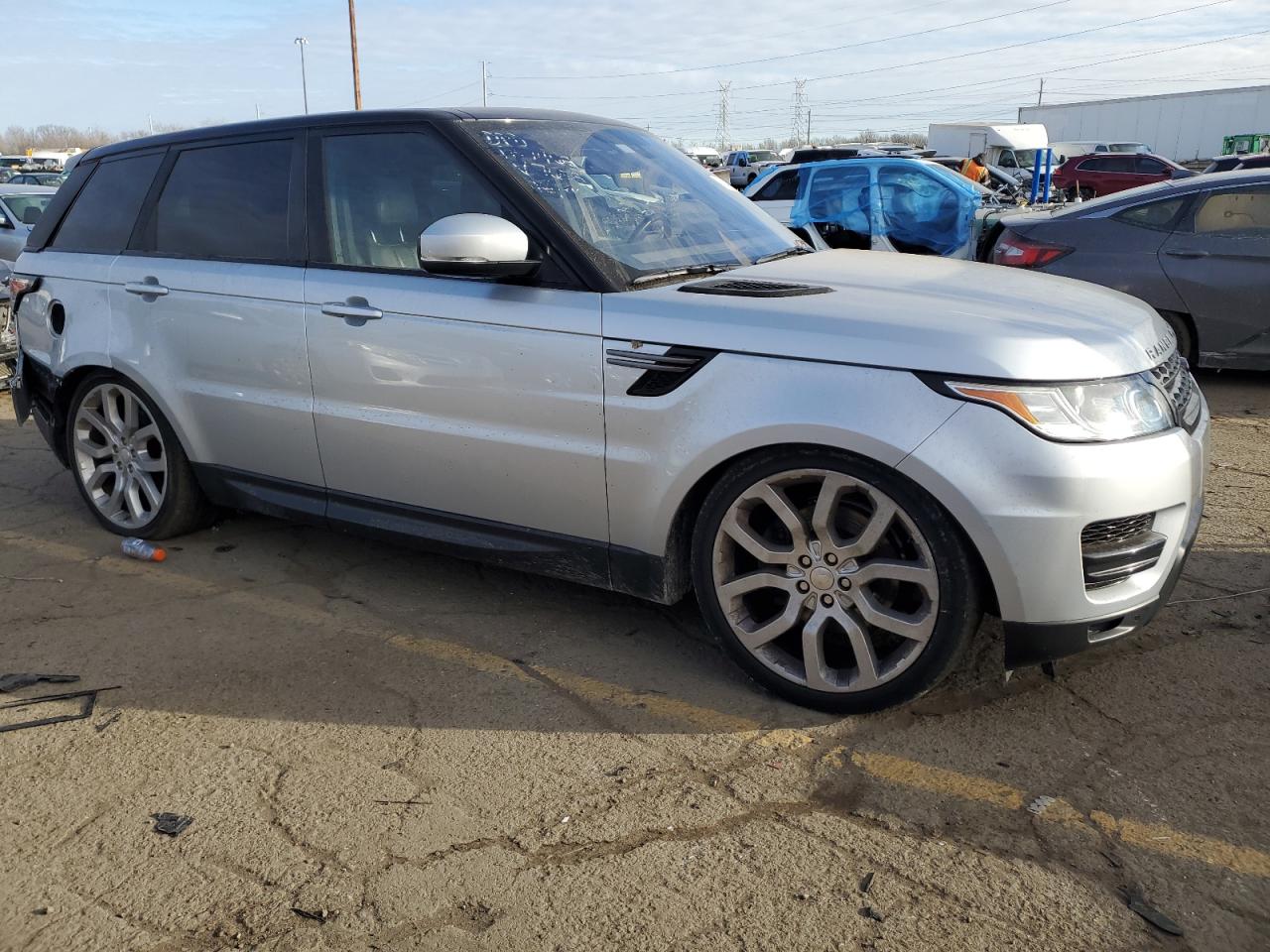 2015 Land Rover Range Rover - Image 4