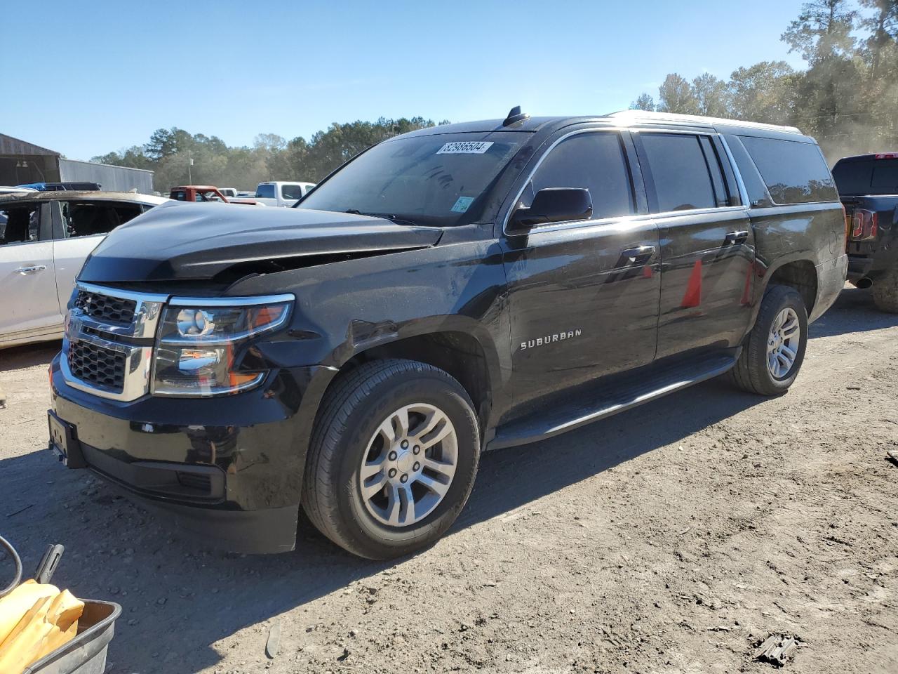 VIN 1GNSCHKC1JR268730 2018 CHEVROLET SUBURBAN no.1