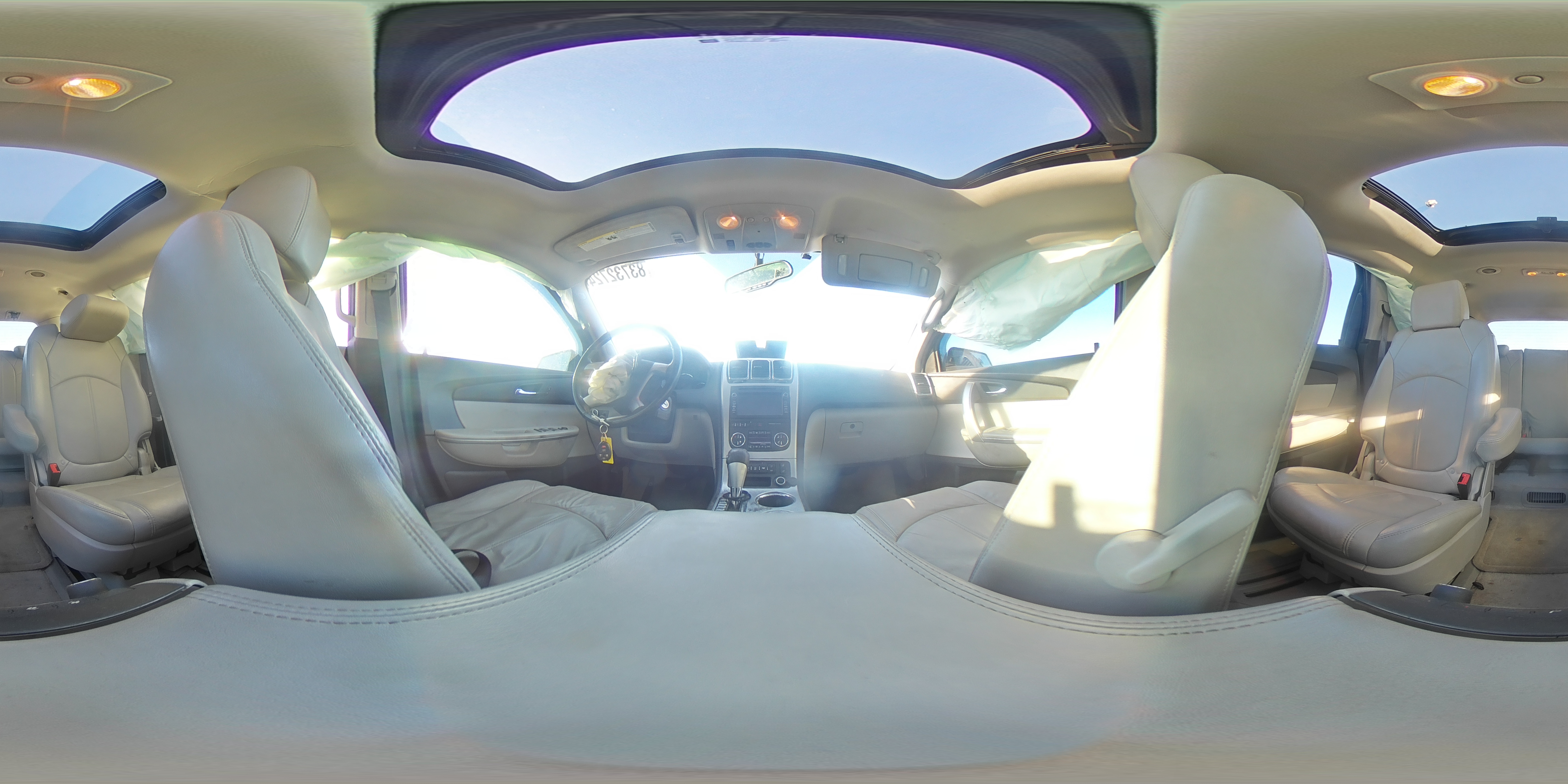 2012 GMC Acadia - Image 13