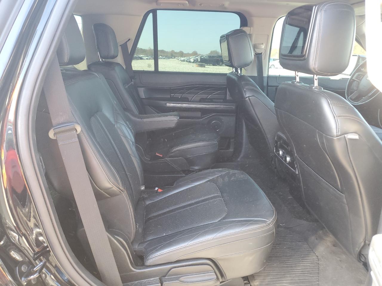 2018 Ford Expedition - Image 11