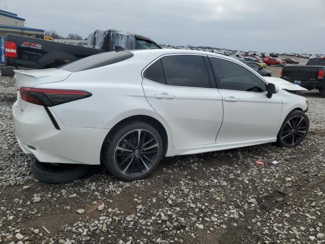  TOYOTA CAMRY 2020 Білий