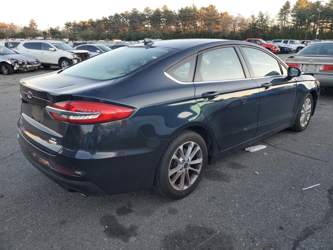 2020 Ford Fusion - Image 3