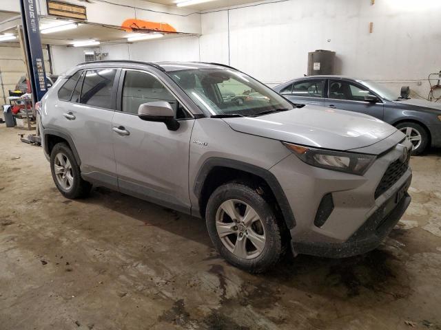  TOYOTA RAV4 2020 Серебристый