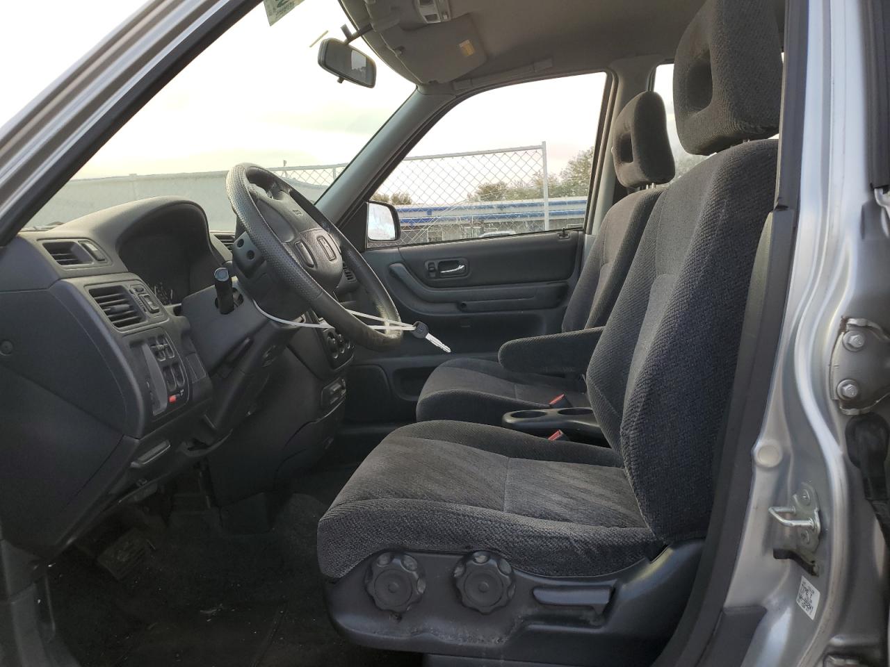 2000 Honda CR-V - Image 7