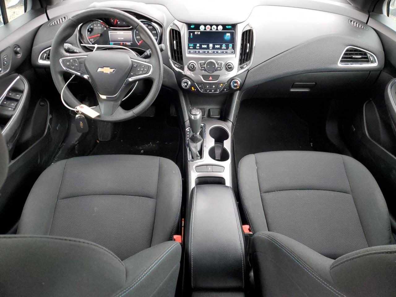 2016 Chevrolet Cruze - Image 8