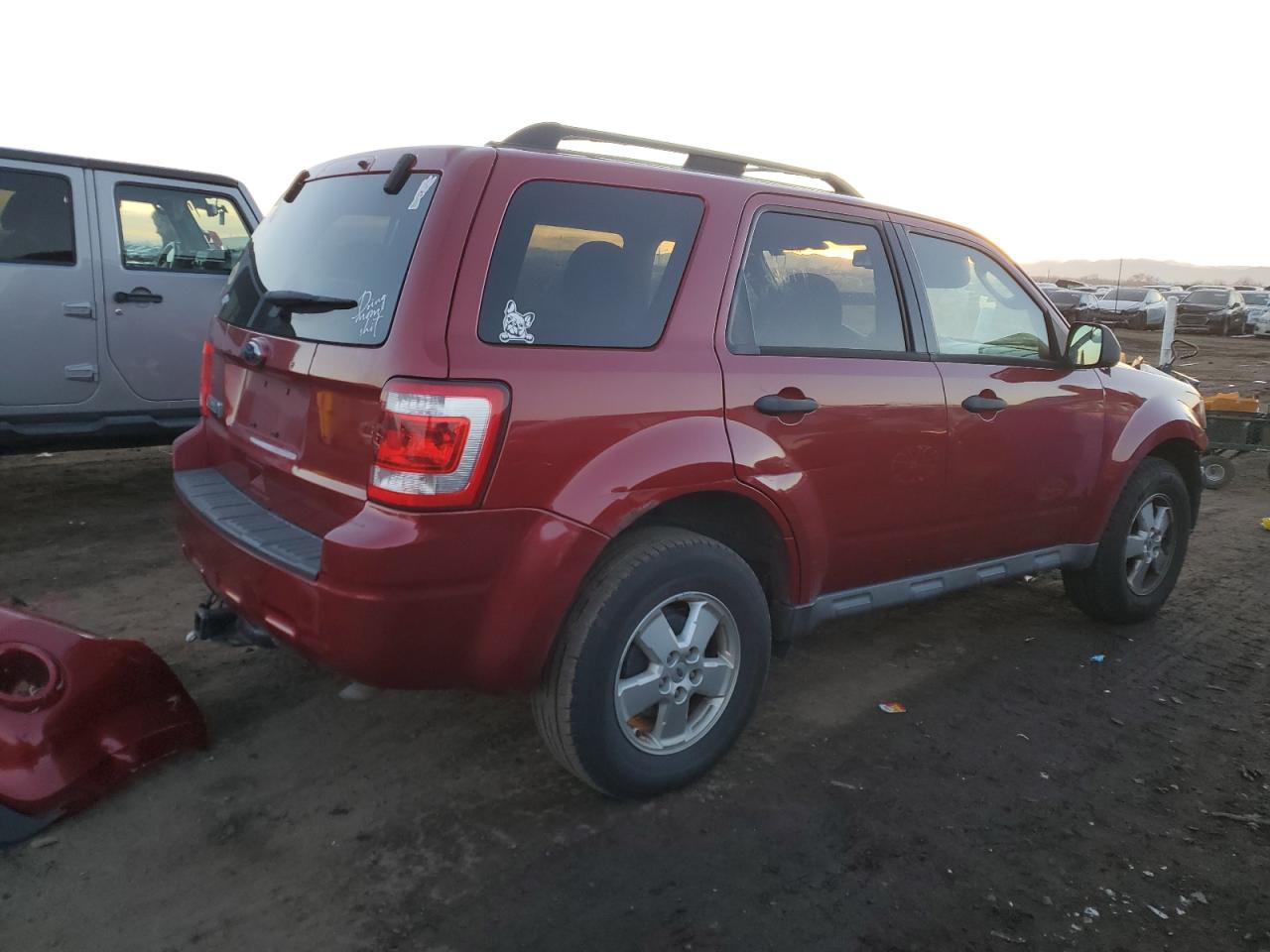 2010 Ford Escape - Image 3