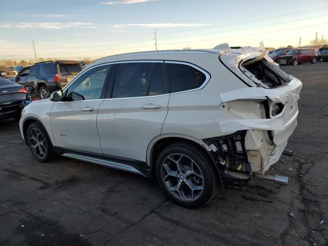 Parquets BMW X1 2016 Biały