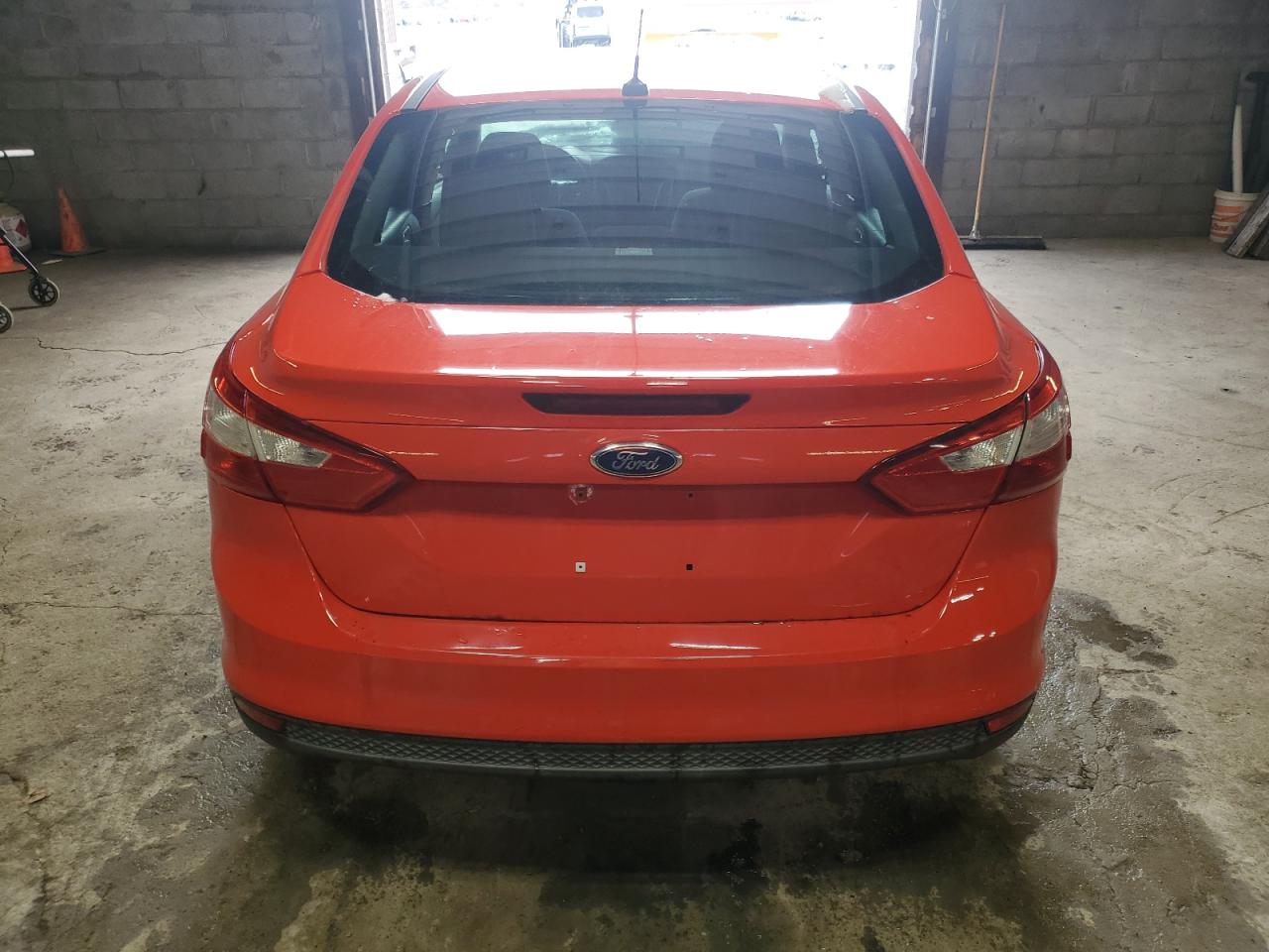 VIN 1FADP3F2XEL205909 2014 FORD FOCUS no.6