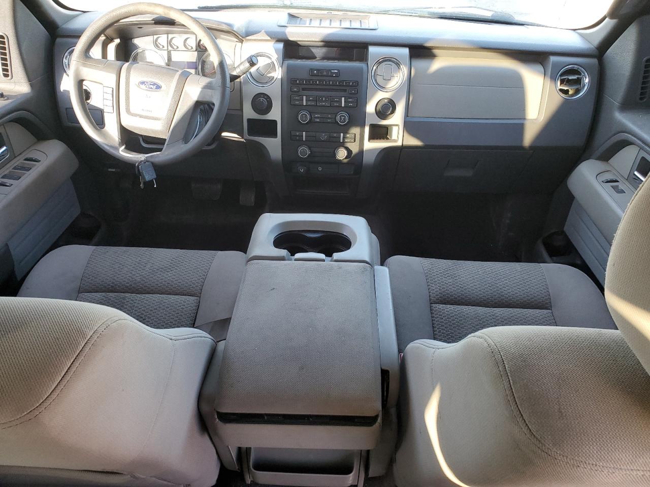 2010 Ford F-150 - Image 8