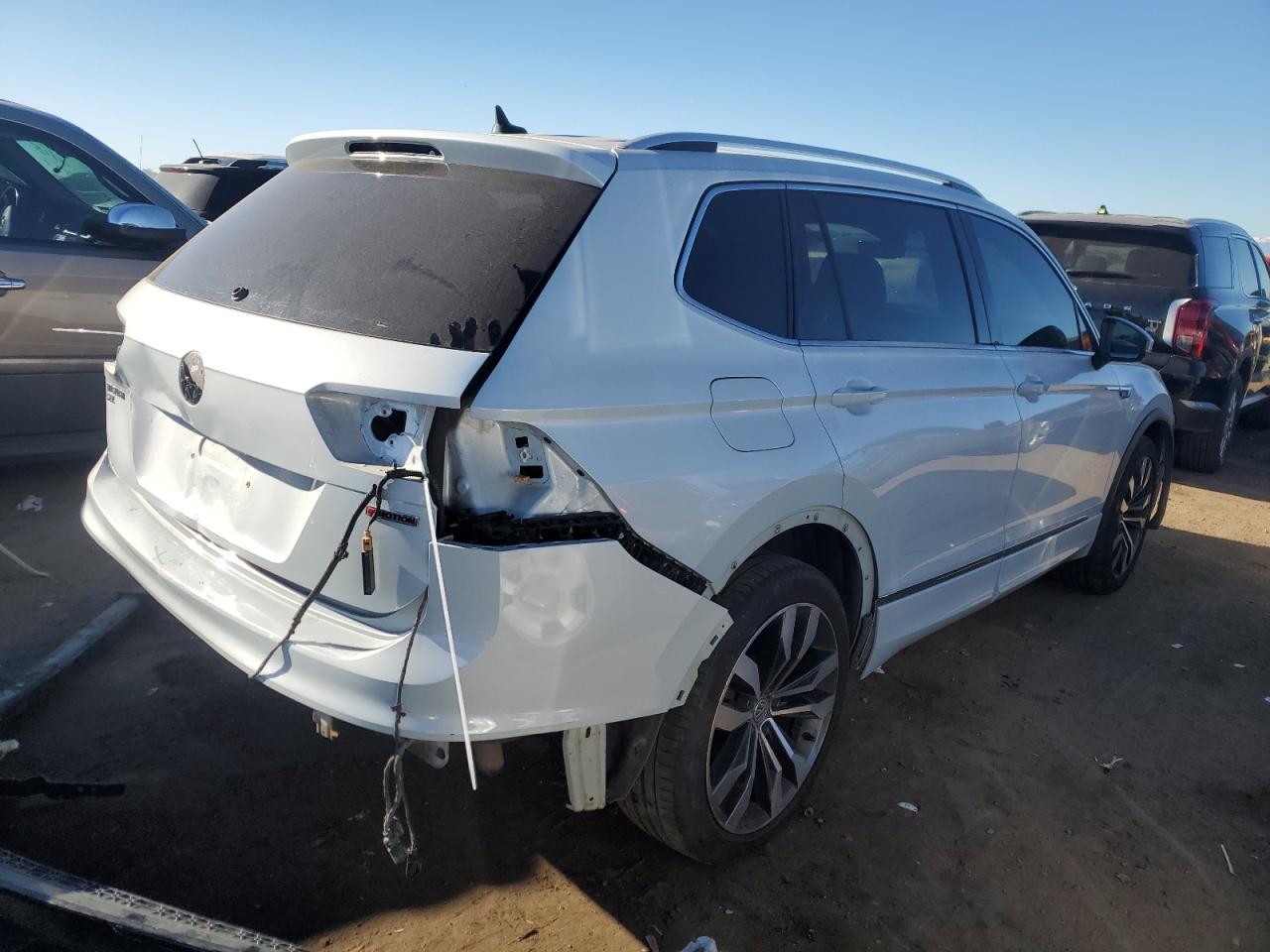 VIN 3VV4B7AX2KM061190 2019 VOLKSWAGEN TIGUAN no.3