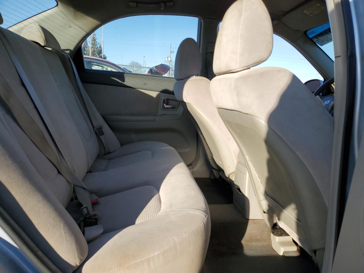 2007 Kia Spectra - Image 10