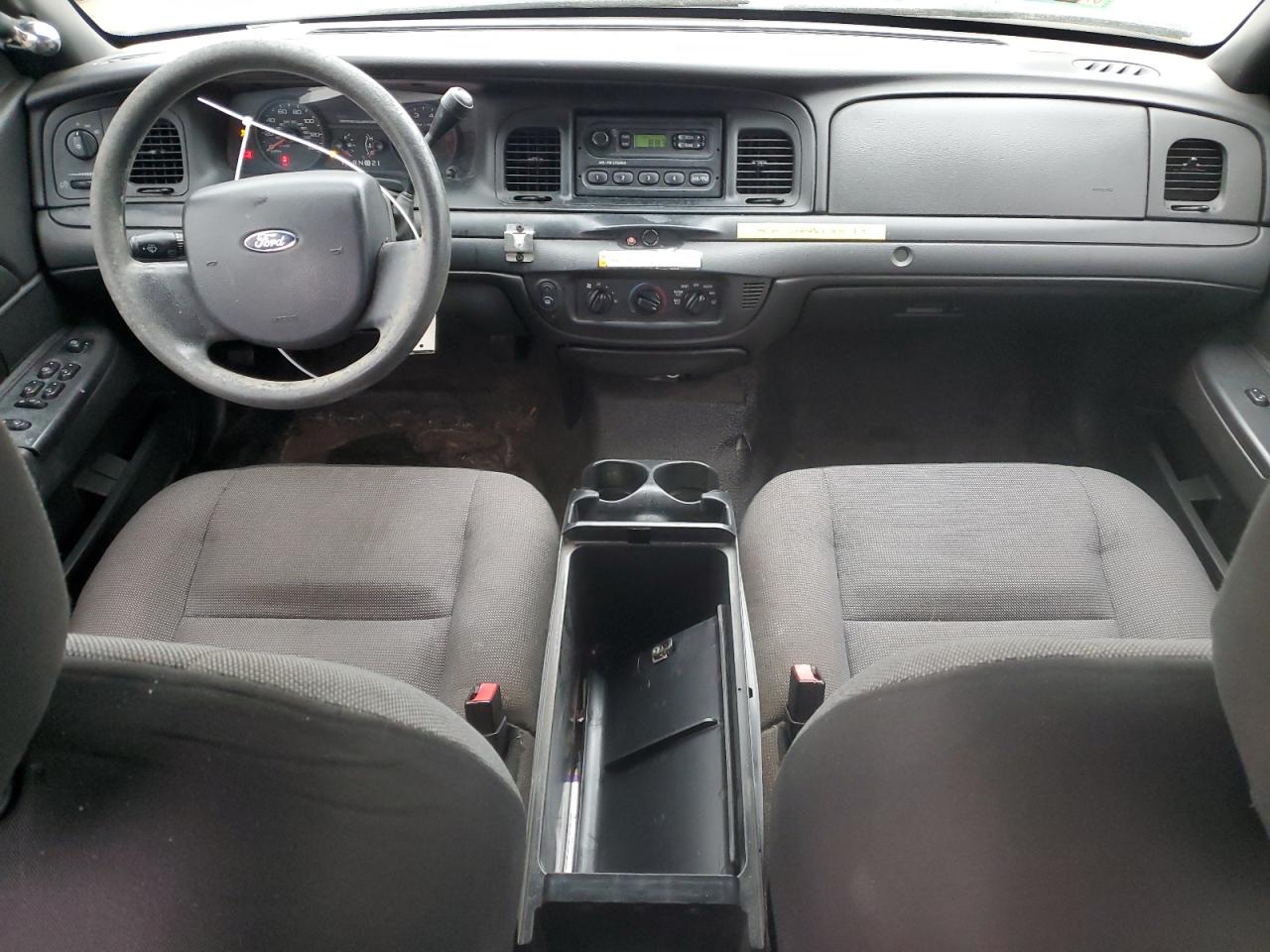 2006 Ford Crown Victoria - Image 8