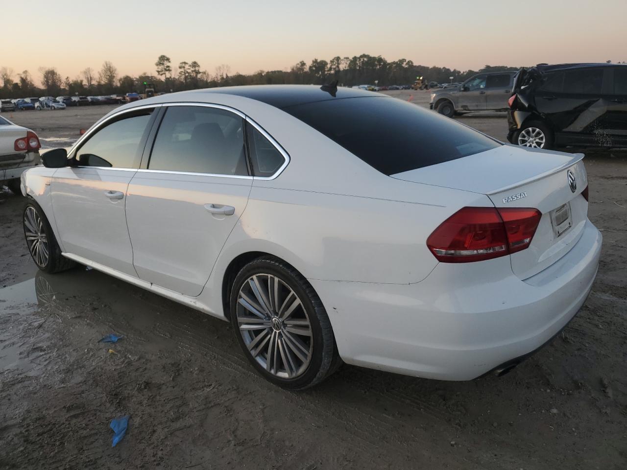 VIN 1VWBS7A35EC091919 2014 VOLKSWAGEN PASSAT no.2