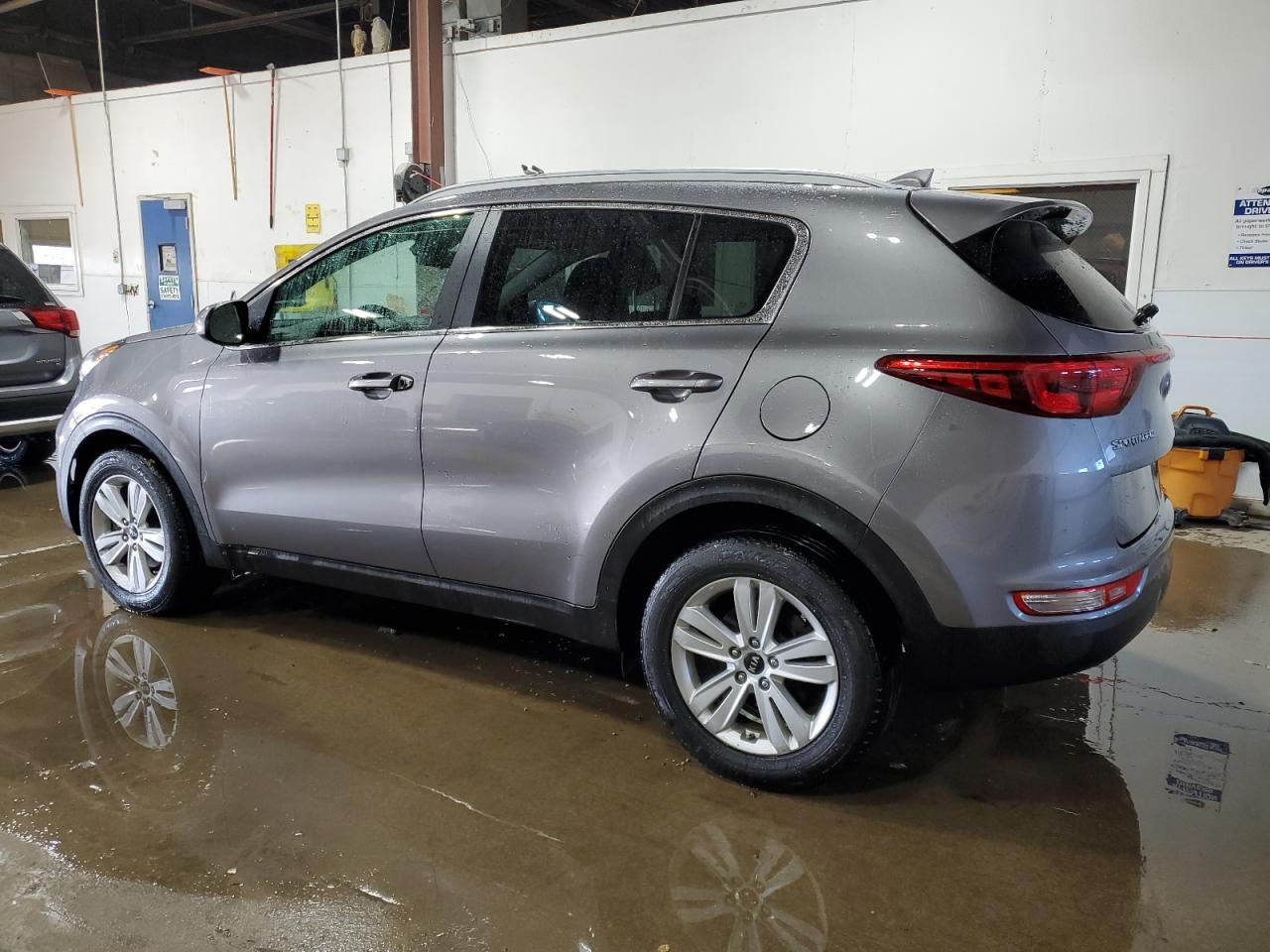 2019 Kia Sportage - Image 2