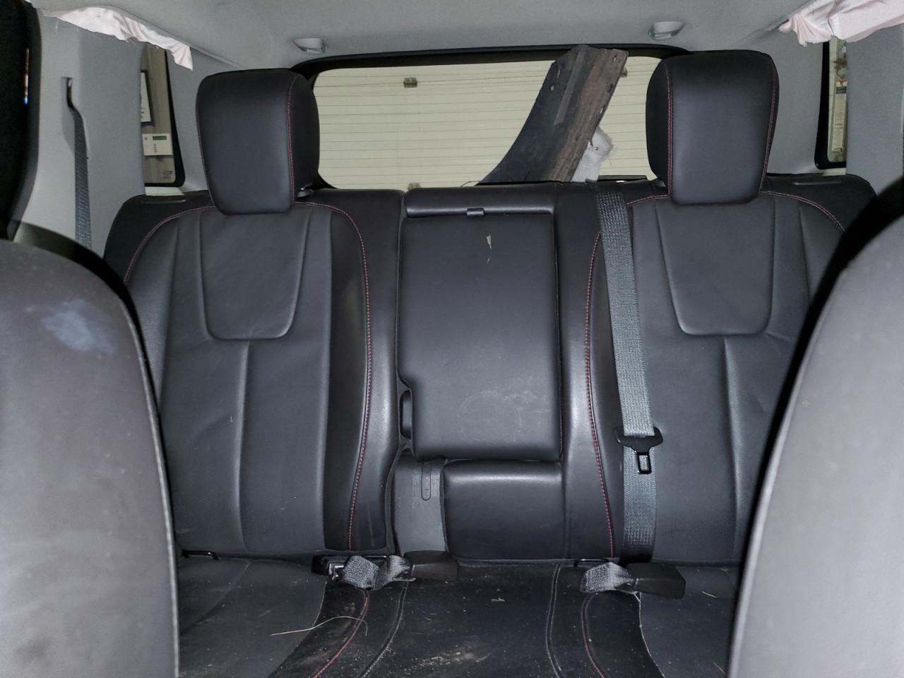 2015 GMC Terrain - Image 10