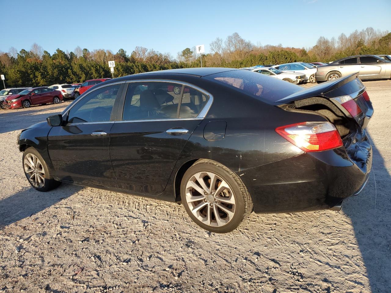 VIN 1HGCR2F55FA263932 2015 HONDA ACCORD no.2