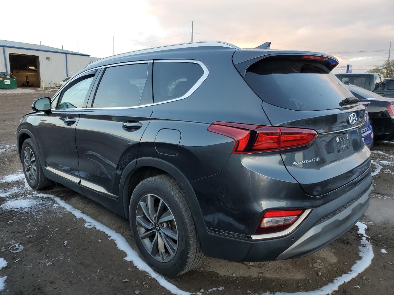 2020 Hyundai Santa Fe - Image 2