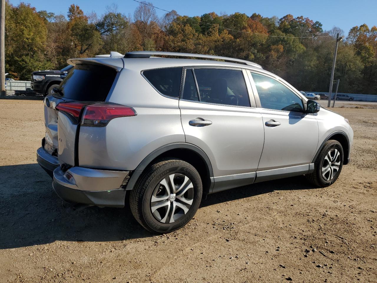 2017 Toyota RAV 4 - Image 3