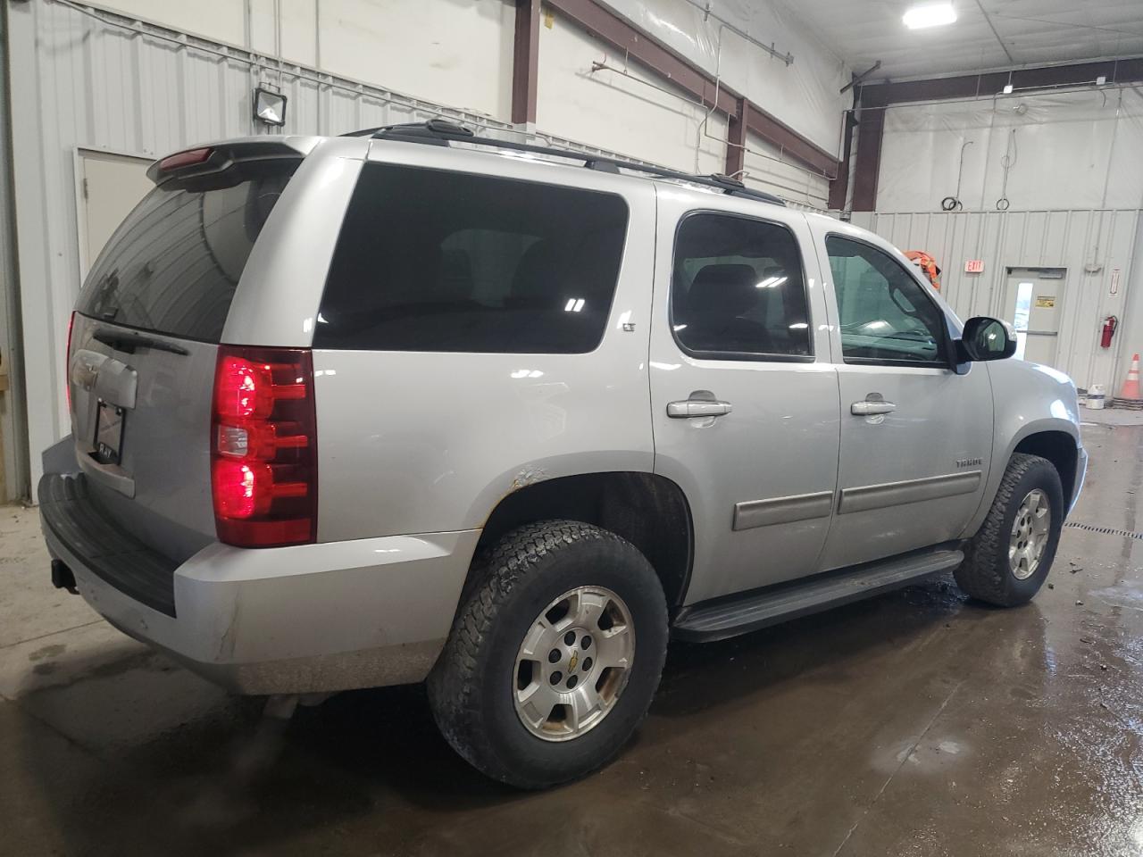 2013 Chevrolet Tahoe - Image 3