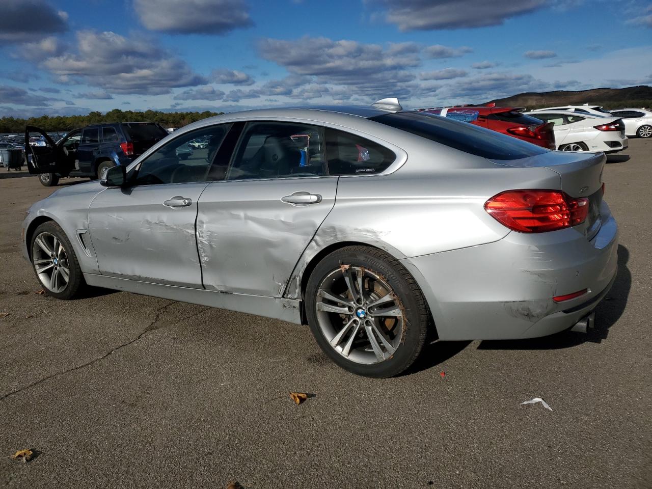 VIN WBA4F9C34HG813299 2017 BMW 4 SERIES no.2