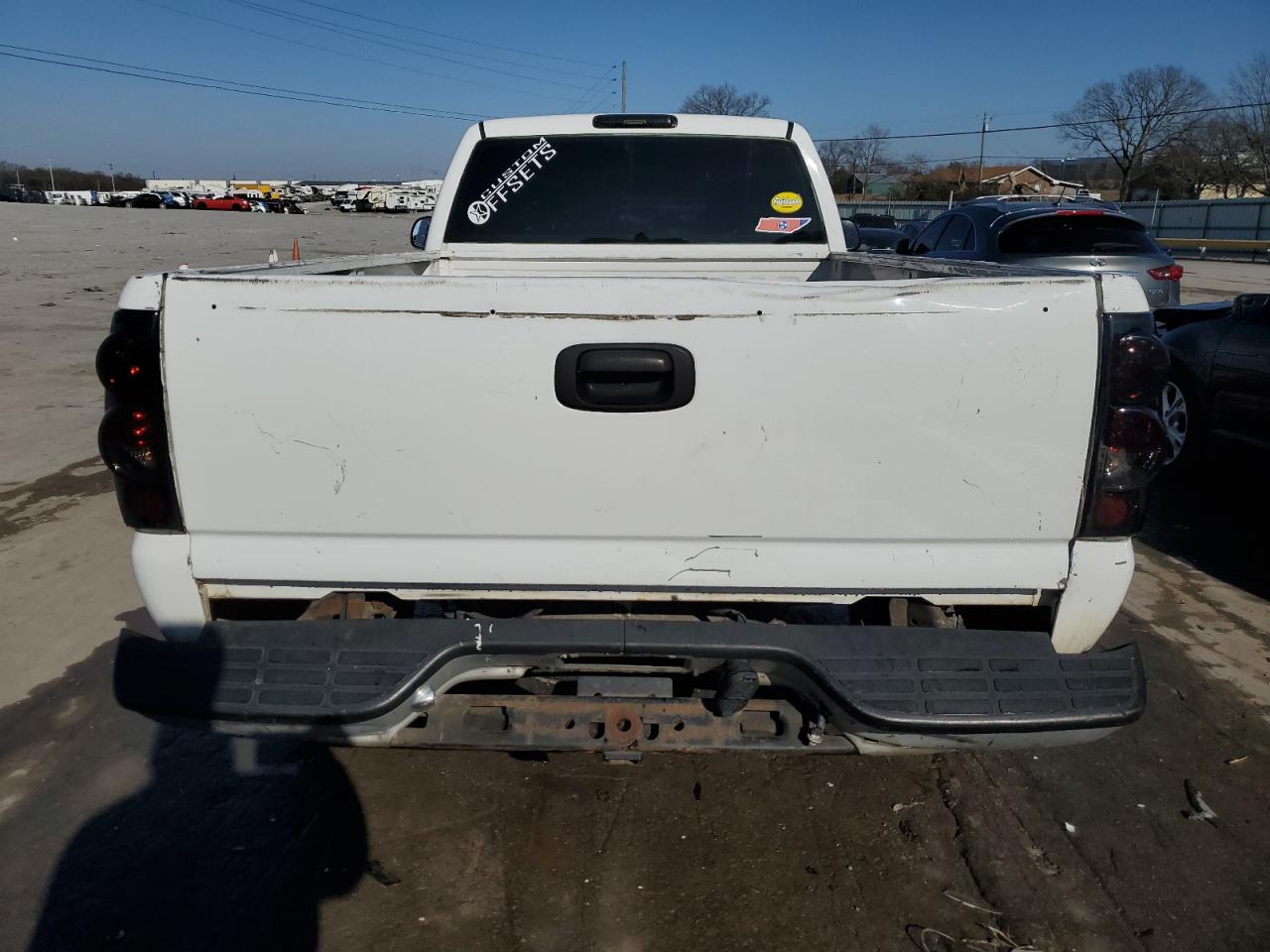 2003 Chevrolet Silverado - Image 6