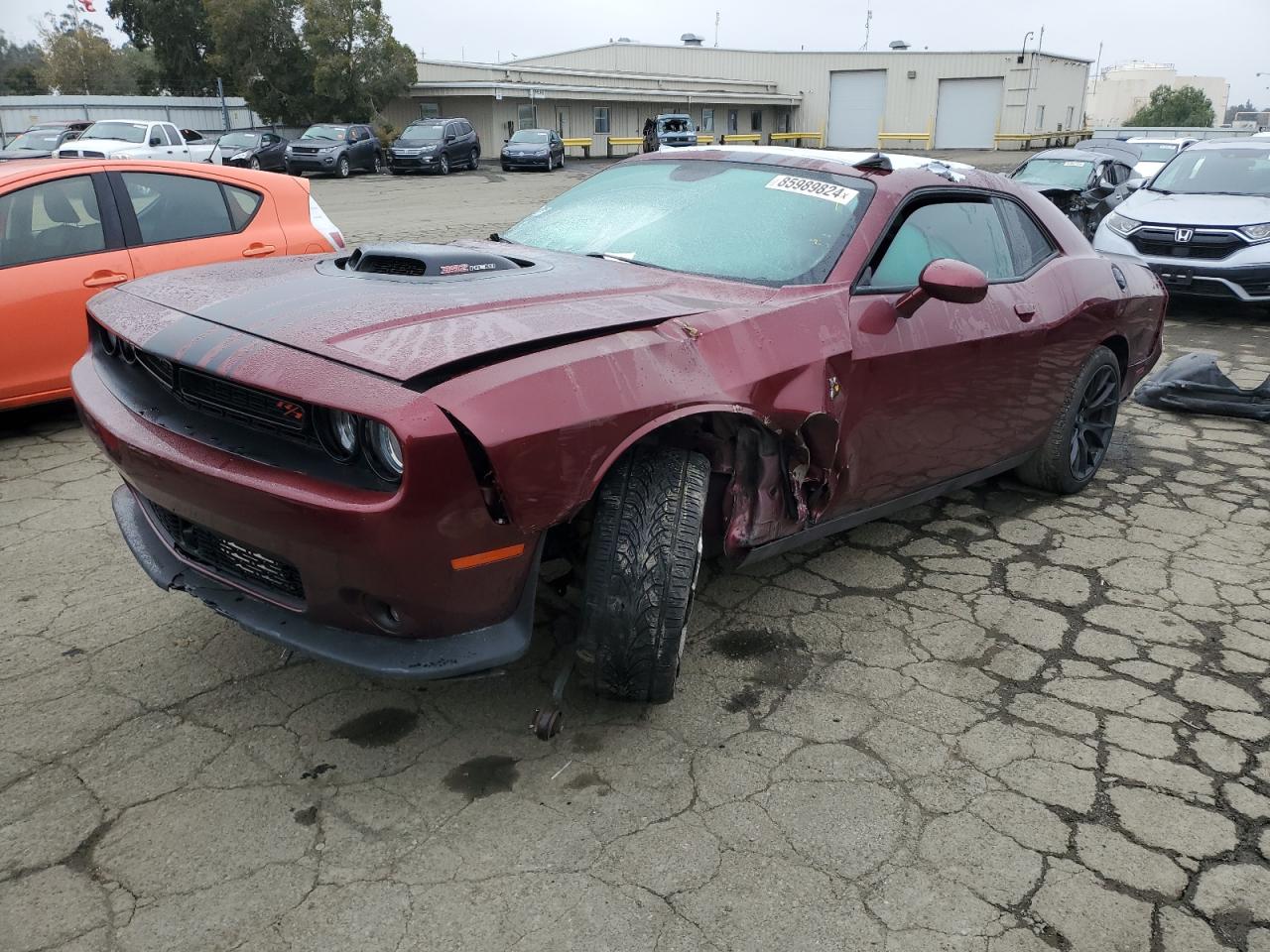 VIN 2C3CDZFJ3JH334711 2018 DODGE CHALLENGER no.1