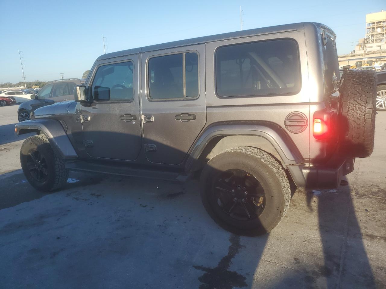 VIN 1C4HJXEG1MW597368 2021 JEEP WRANGLER no.2