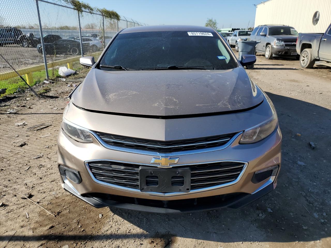 2018 Chevrolet Malibu - Image 5