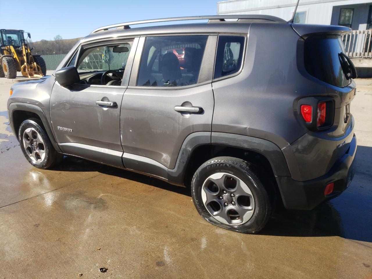 VIN ZACCJBAB6HPG55808 2017 JEEP RENEGADE no.2