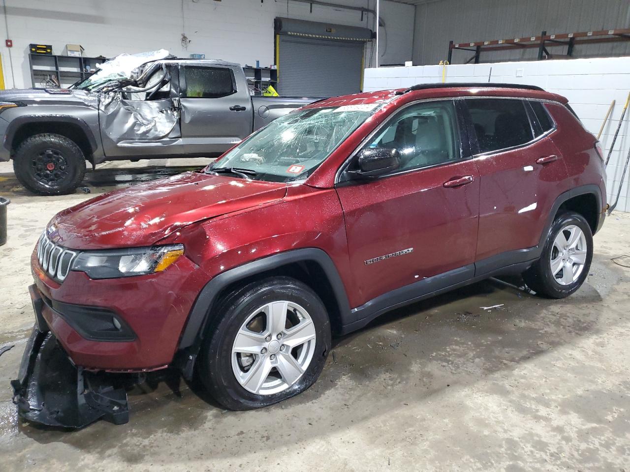 2022 Jeep Compass - Image 1