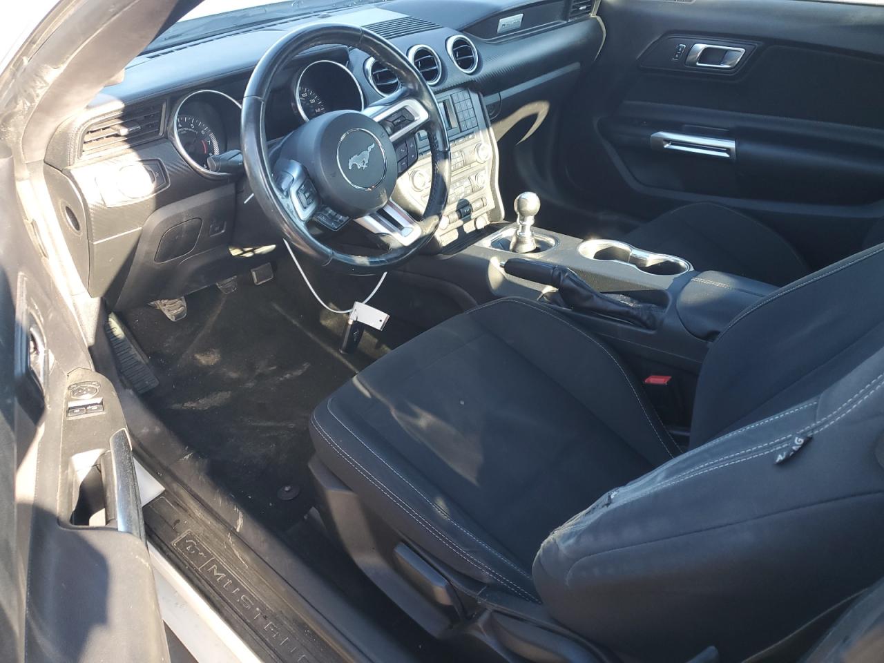 2018 Ford Mustang - Image 8