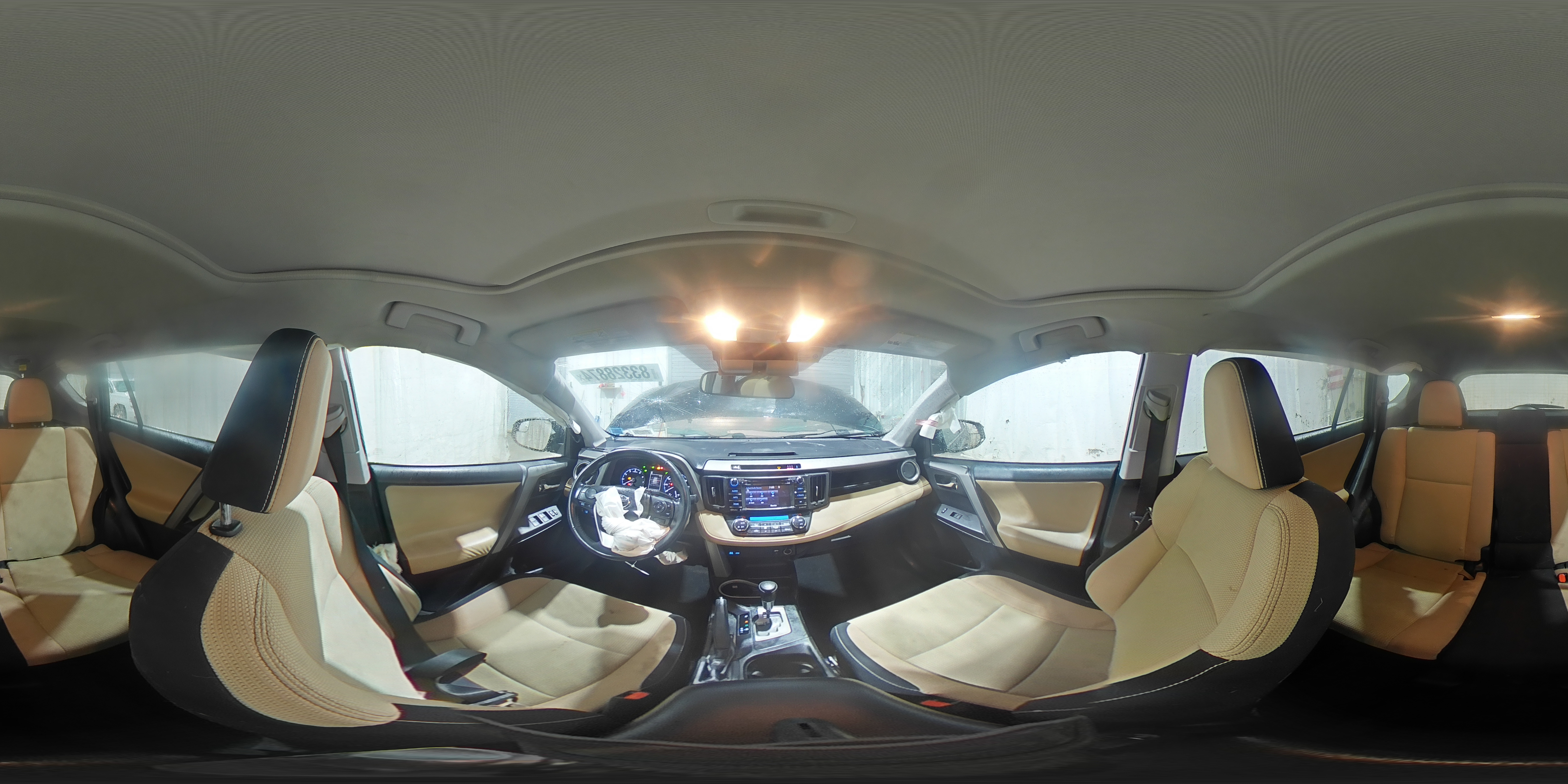 2017 Toyota RAV 4 - Image 16