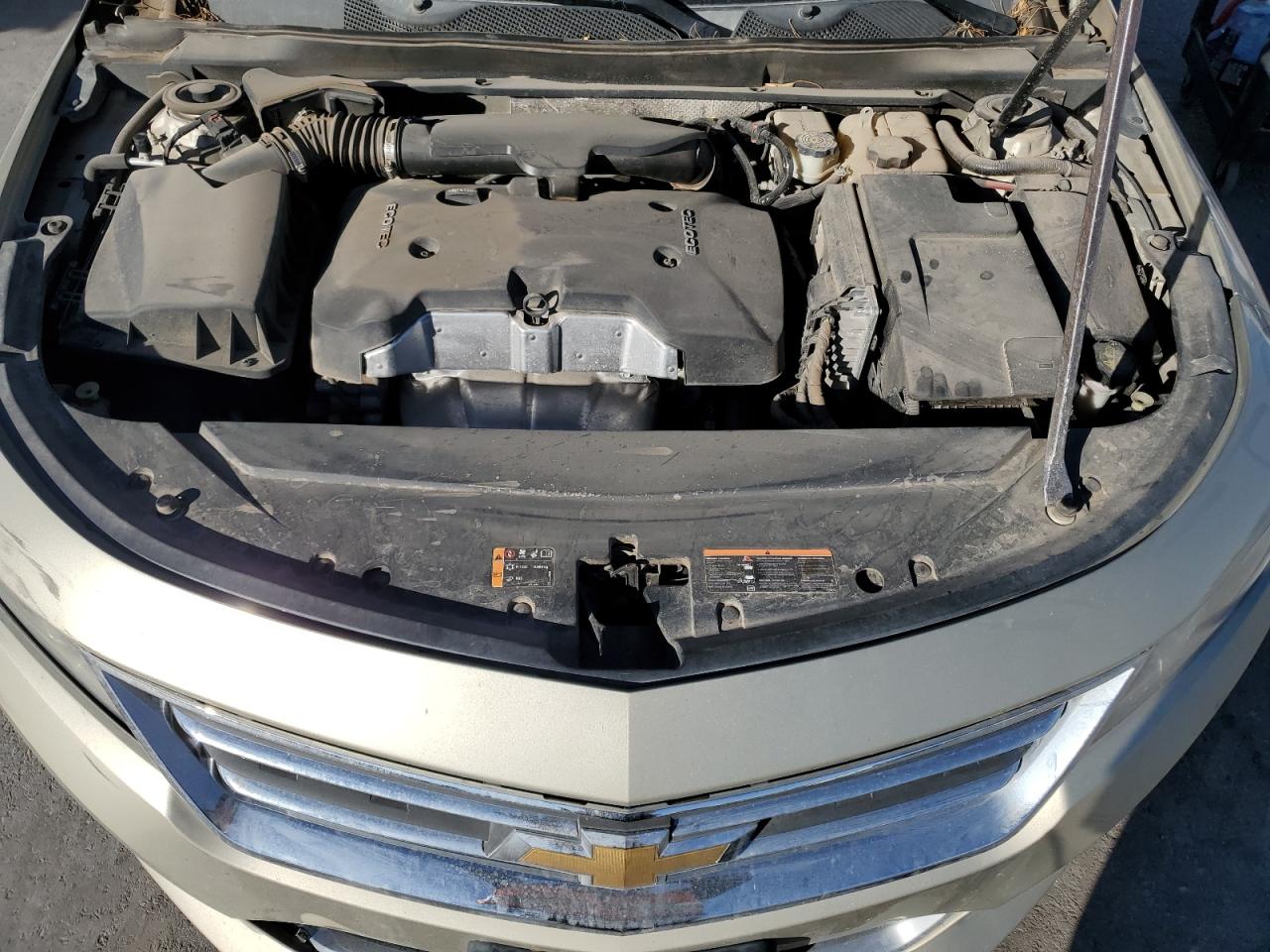 2015 Chevrolet Impala - Image 11