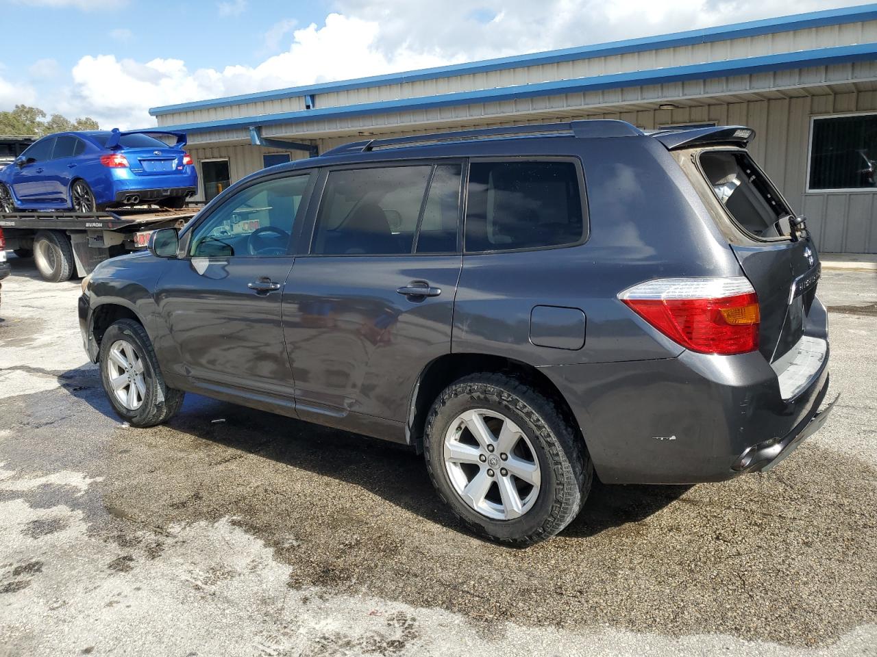 2010 Toyota Highlander - Image 2