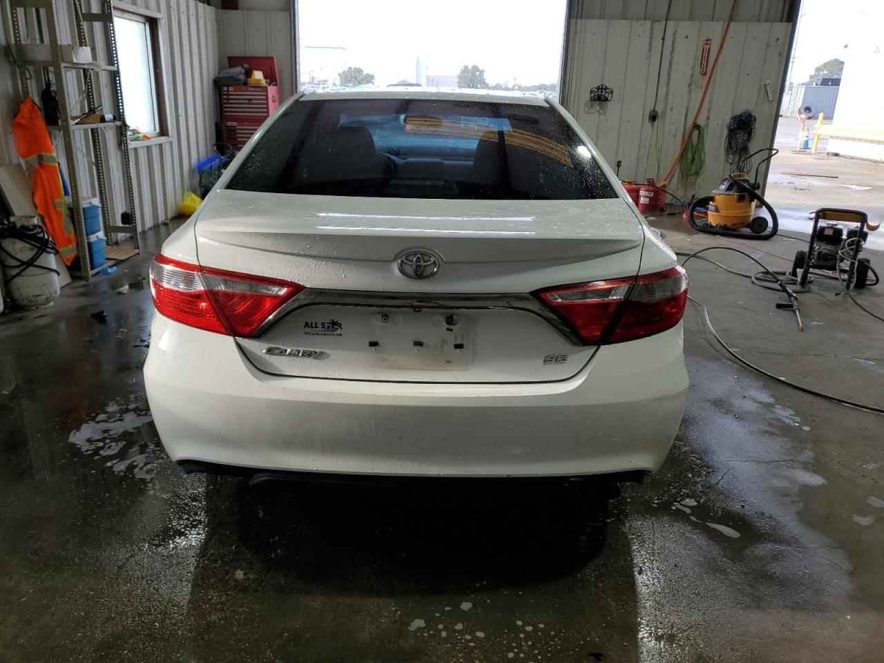 VIN 4T1BF1FK8GU569134 2016 TOYOTA CAMRY no.6