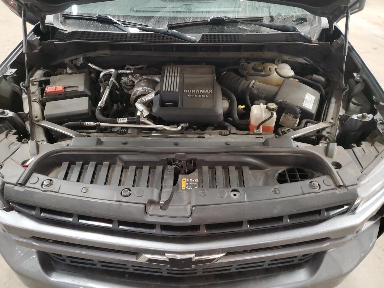 2021 Chevrolet Silverado - Image 11
