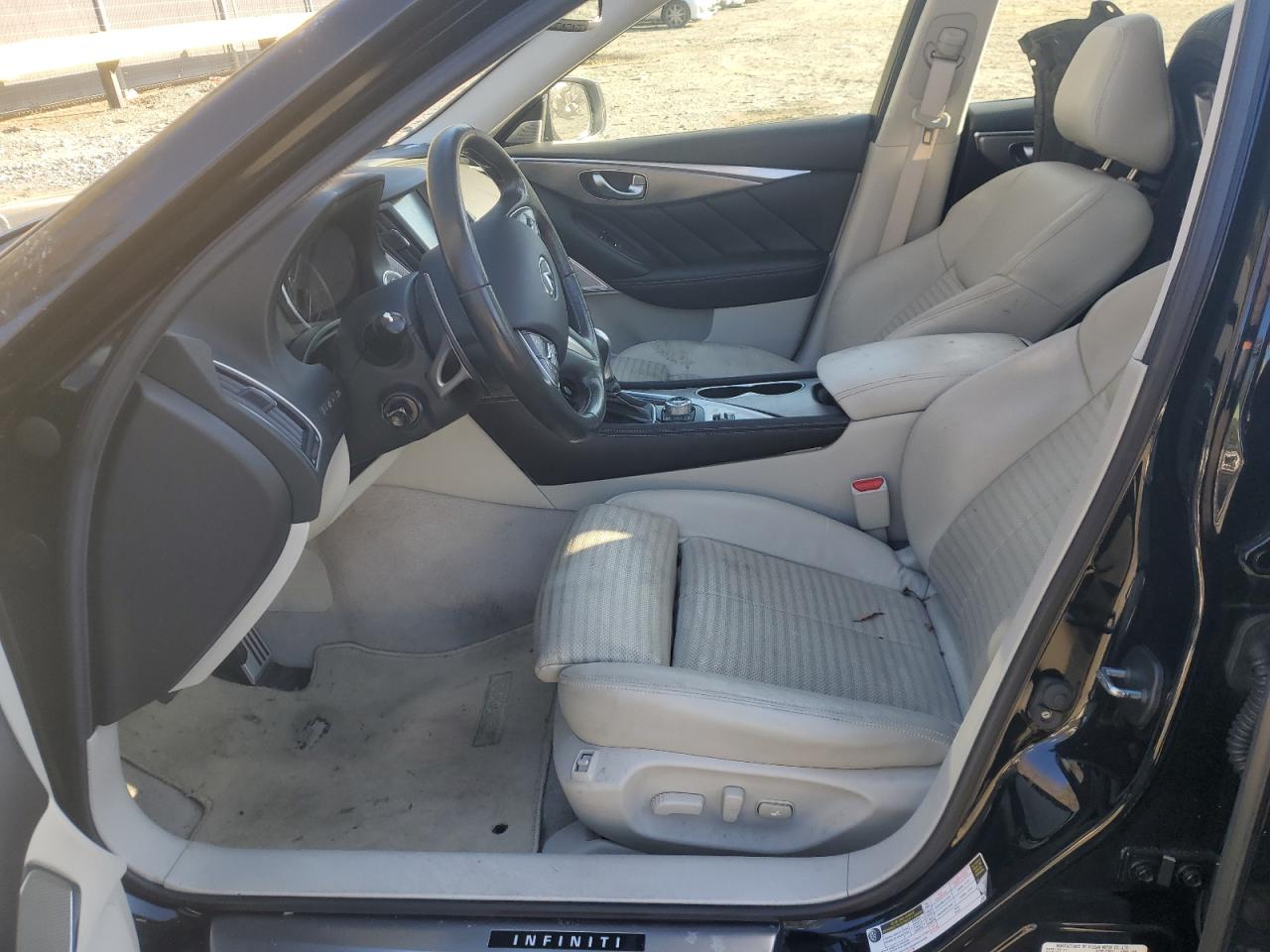 2017 Infiniti Q50 - Image 7
