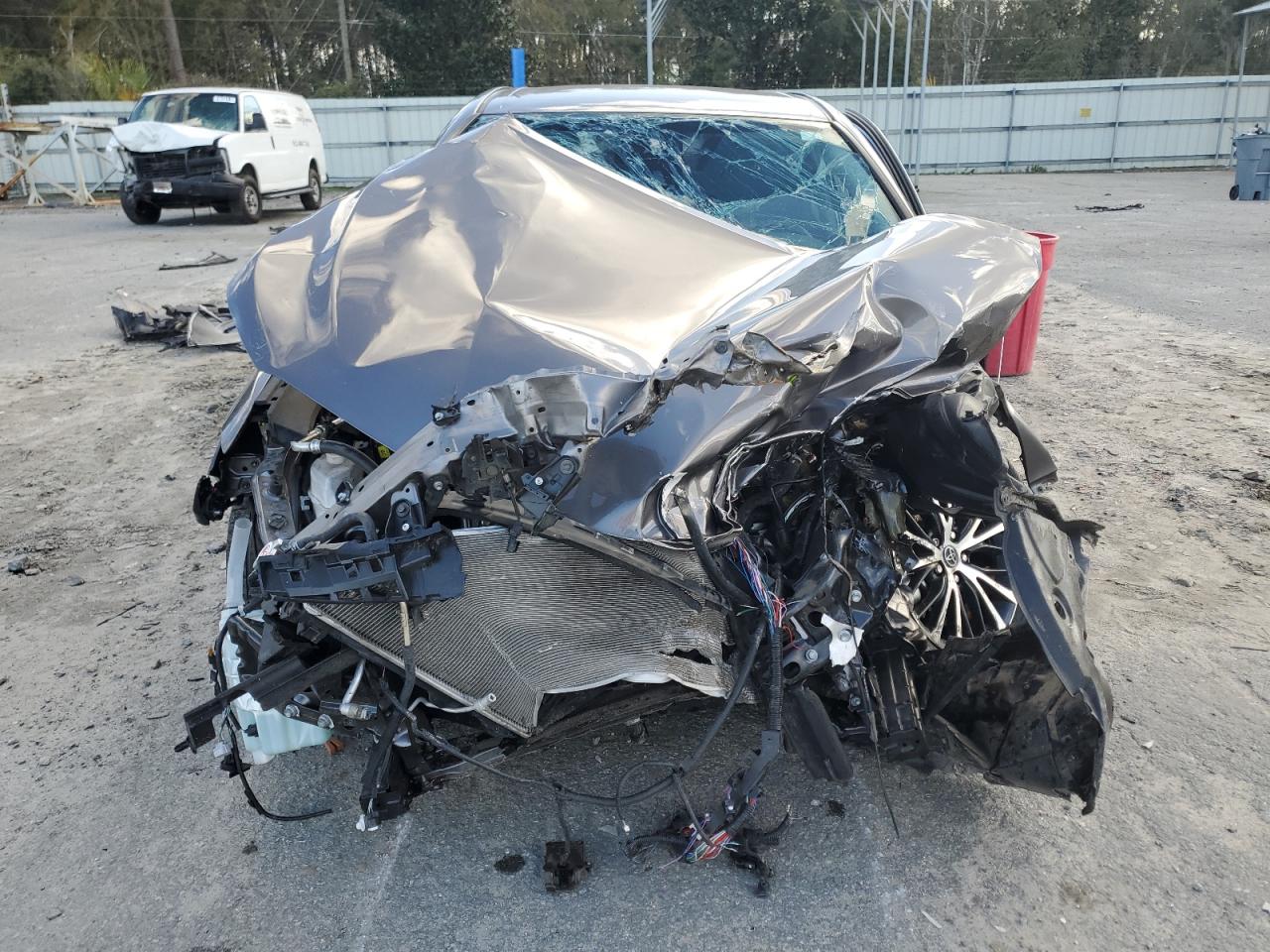 2019 Toyota Camry - Image 5